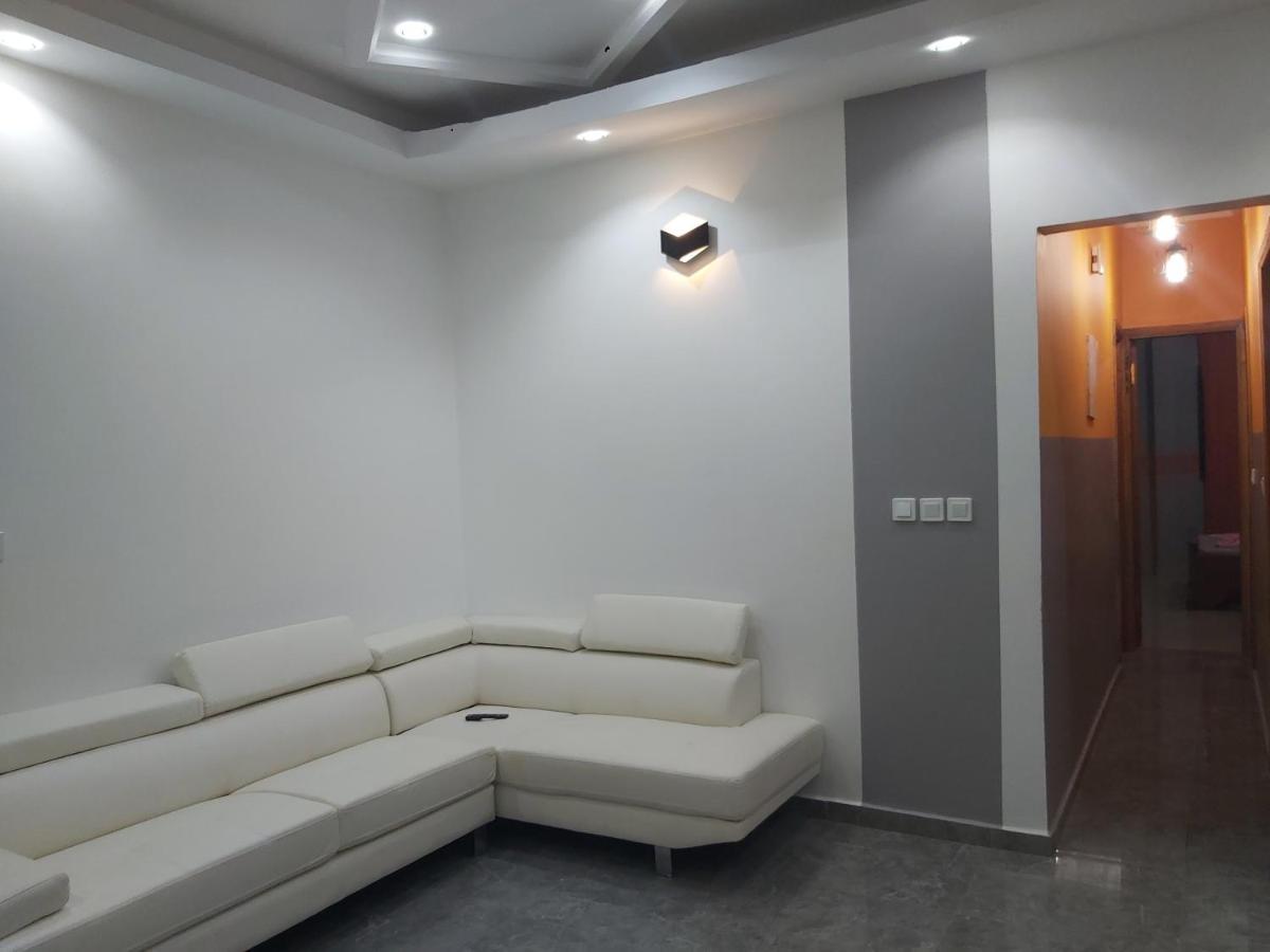 Hotel Appart B4U 야운데 외부 사진
