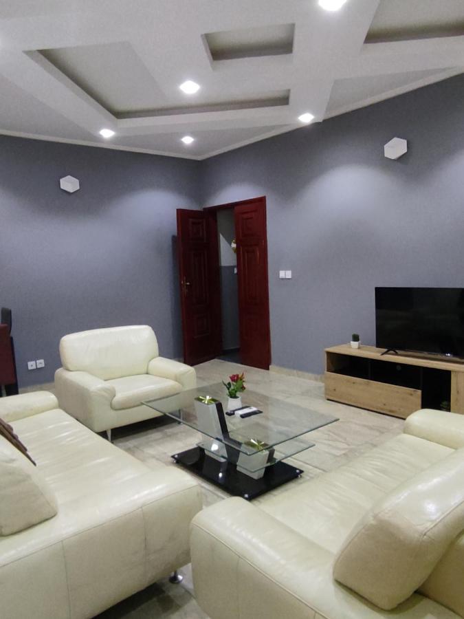 Hotel Appart B4U 야운데 외부 사진